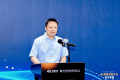 正在中小学阶段普及人工智识教育